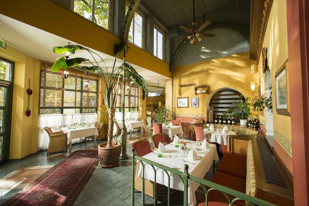 Hotel Staribacher Suedsteiermark Leibnitz Bagian luar foto
